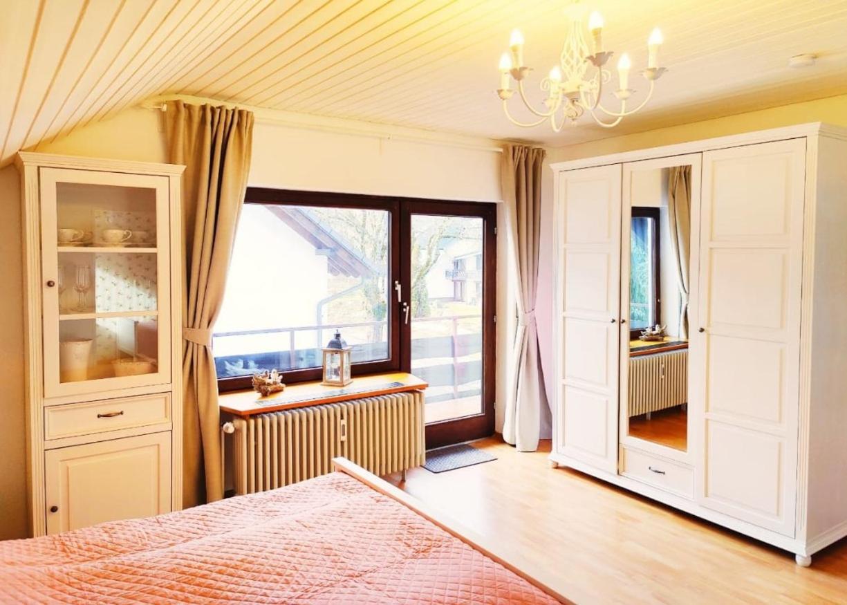 Romantic Style Apartment Titisee Екстер'єр фото